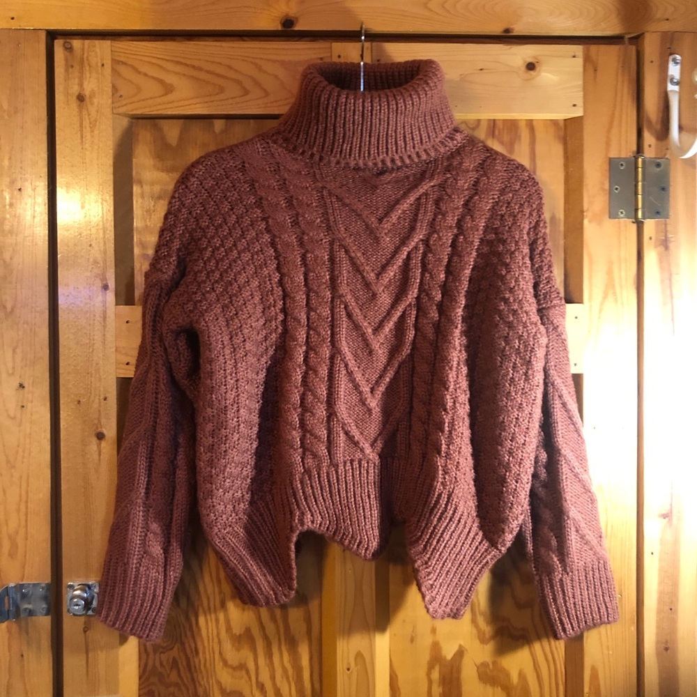 Turtle neck sweater